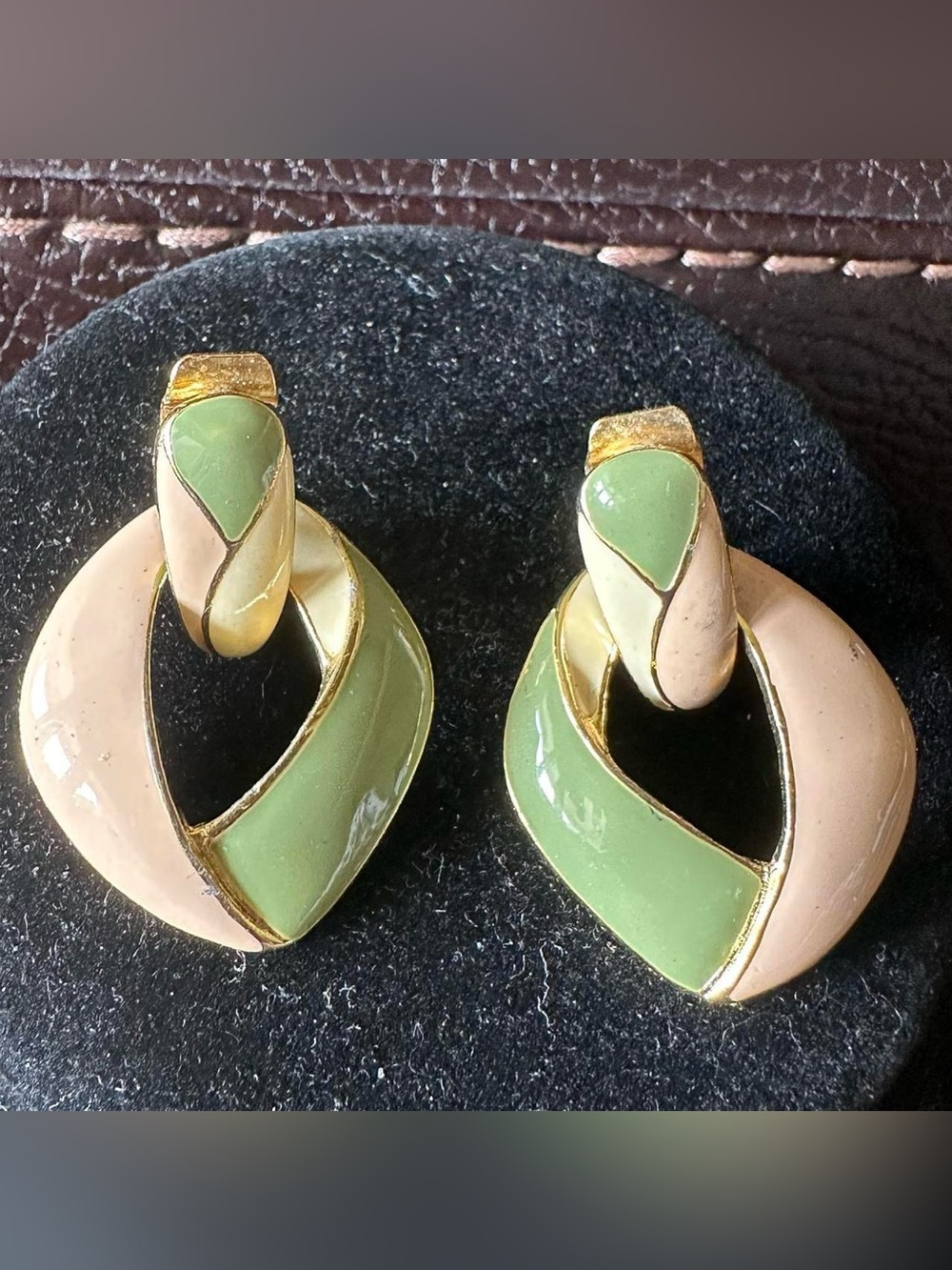 Vintage golden dangly unique pink and green snap clip on earrings.
